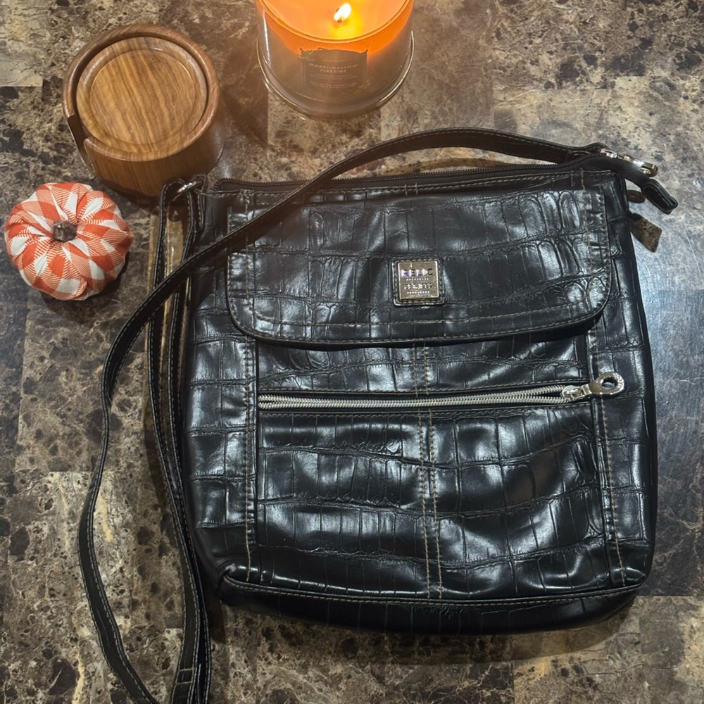 Relic Black Croc-Embossed Bag